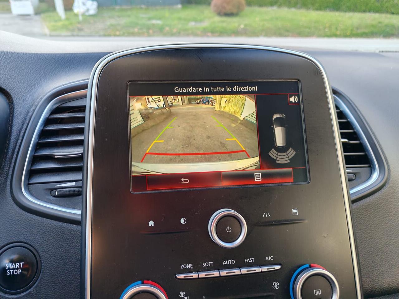 Renault Scenic Scénic dCi 8V 110 CV Energy Bose