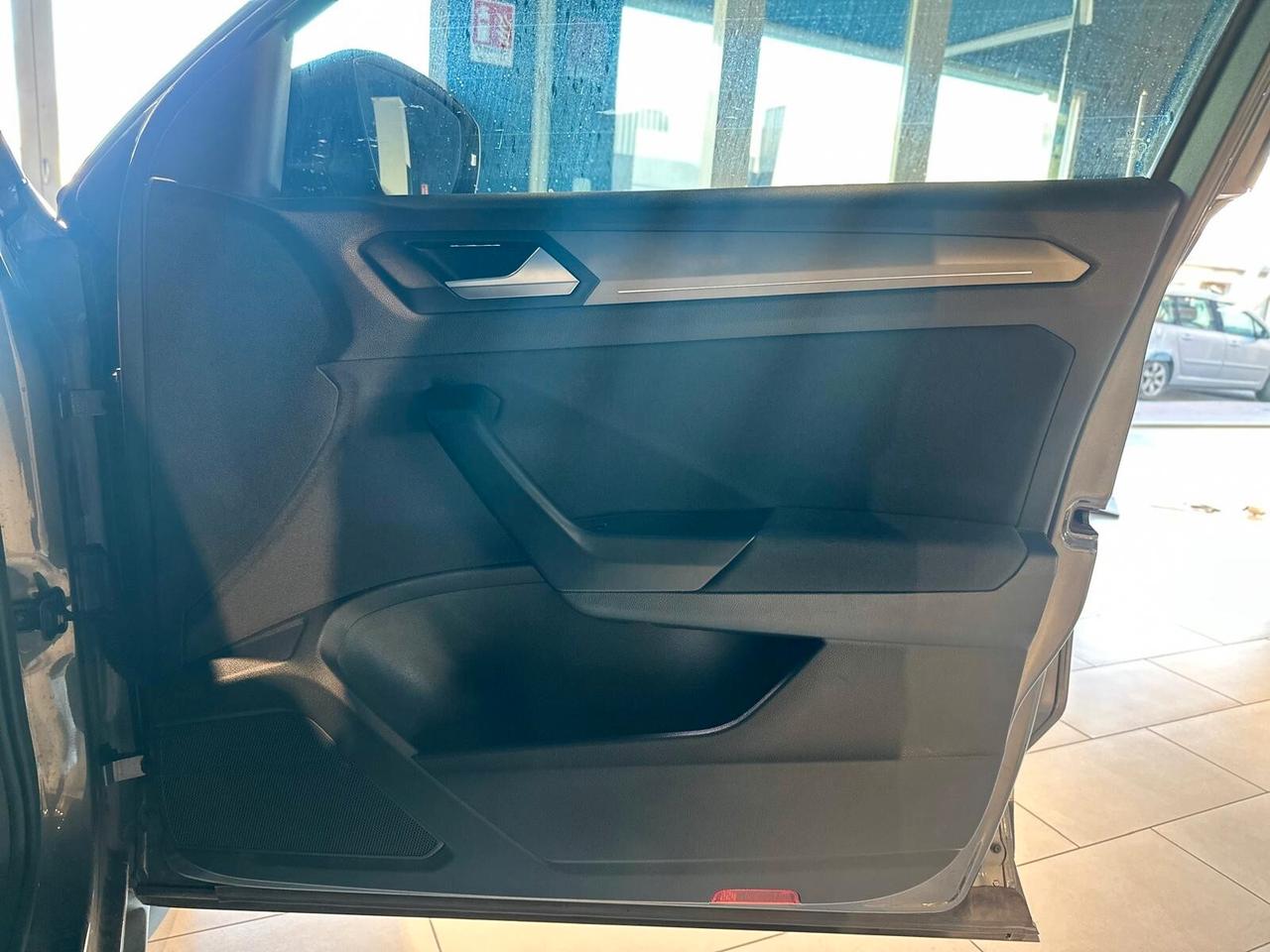 Volkswagen T-Roc VW STYLE