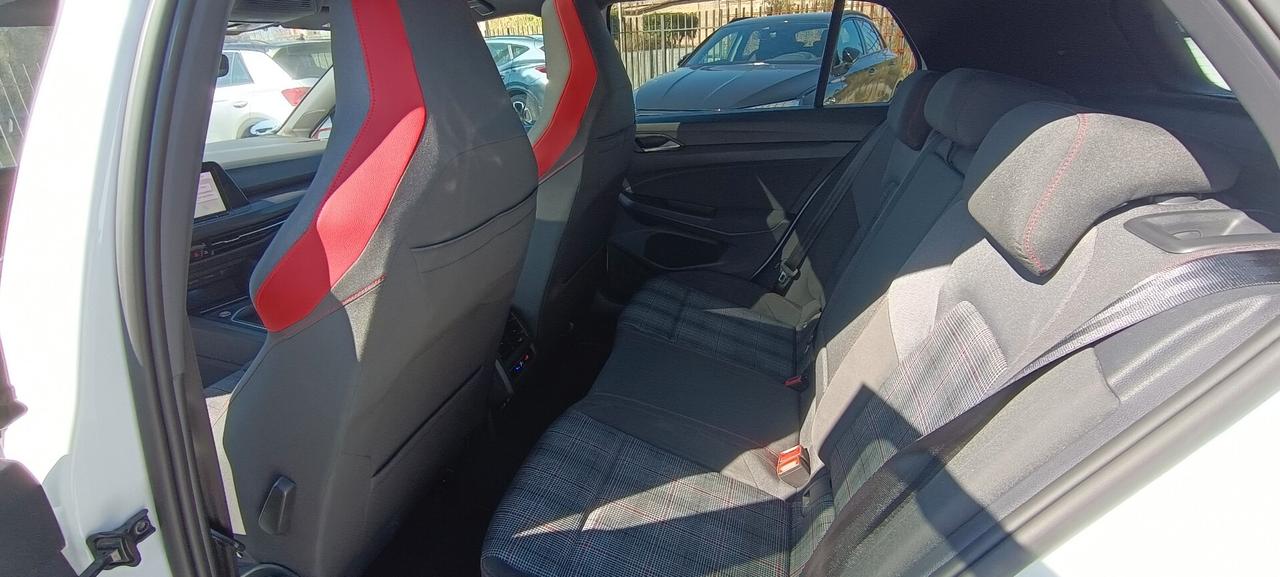 Volkswagen Golf GTI 2.0 TSI 28900 CHIAVI IN MANO