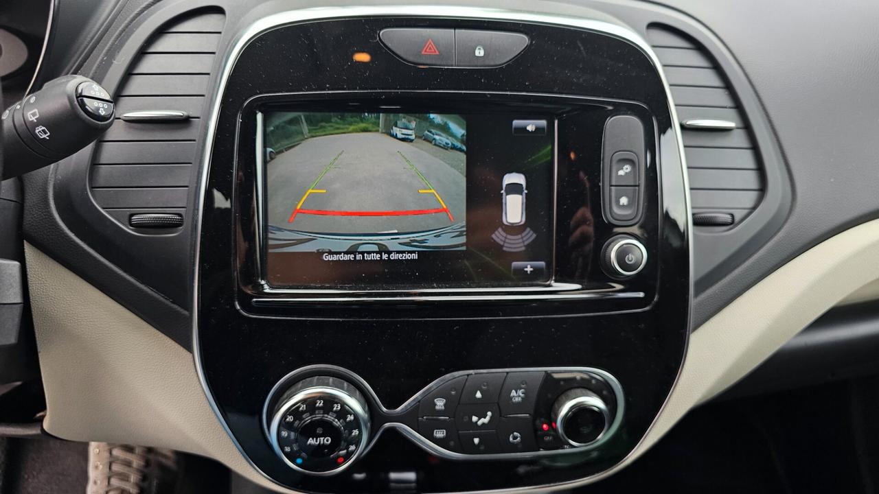 Renault Captur dCi 8V 90 CV EDC Initiale Paris