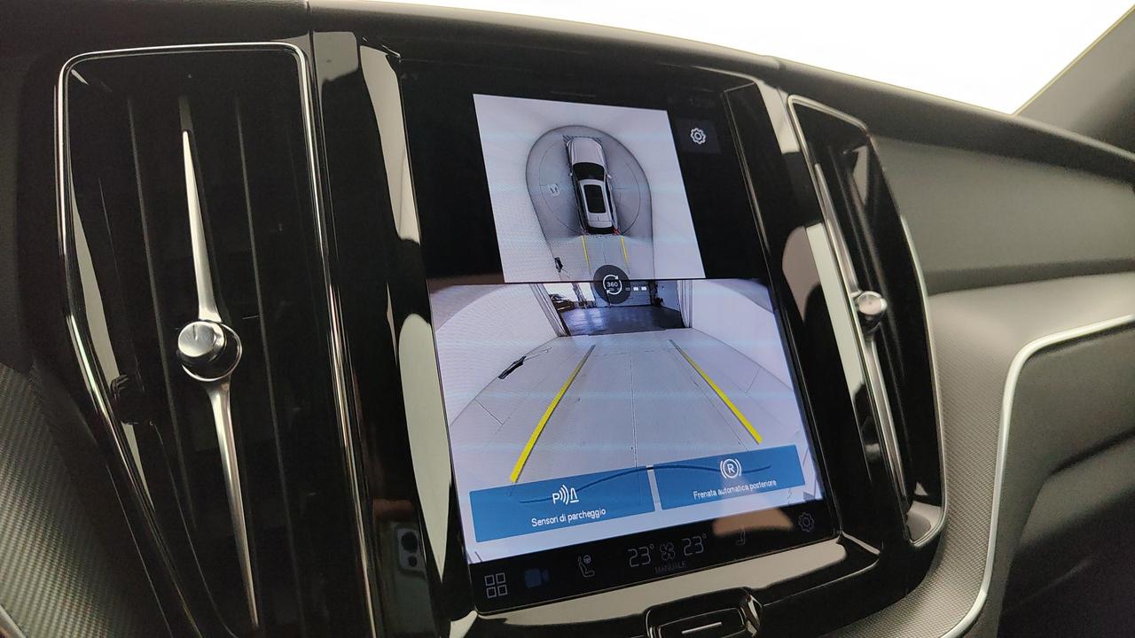 VOLVO XC60 2.0 t6 phev Ultra Dark awd auto