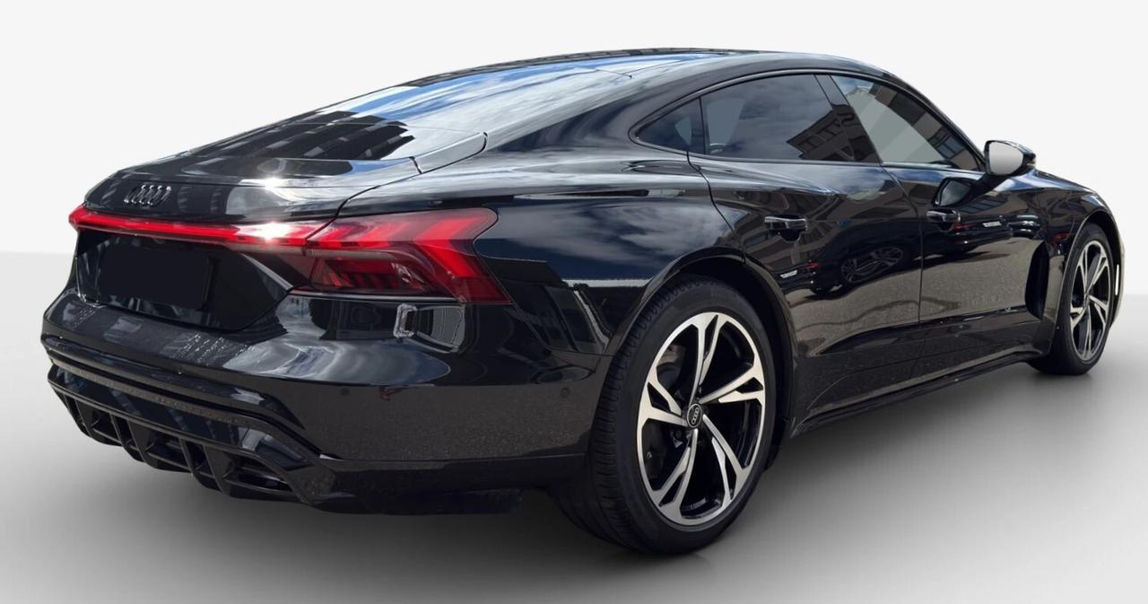 Audi E-tron GT QUATTRO 476CV 20" CAMERA PANORAMA LED