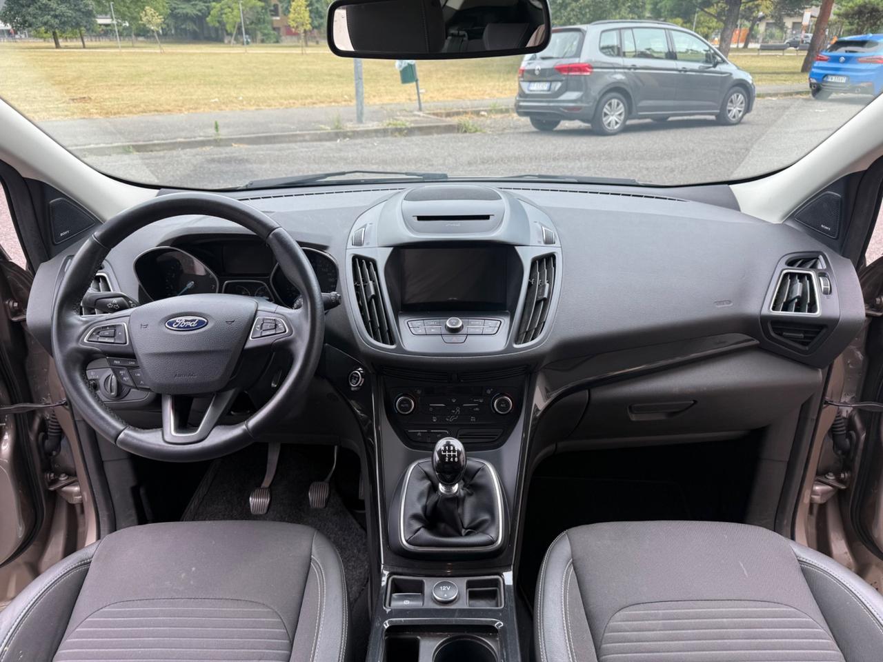 Ford Kuga 1.5 EcoBoost 120 CV S&S 2WD Titanium Business