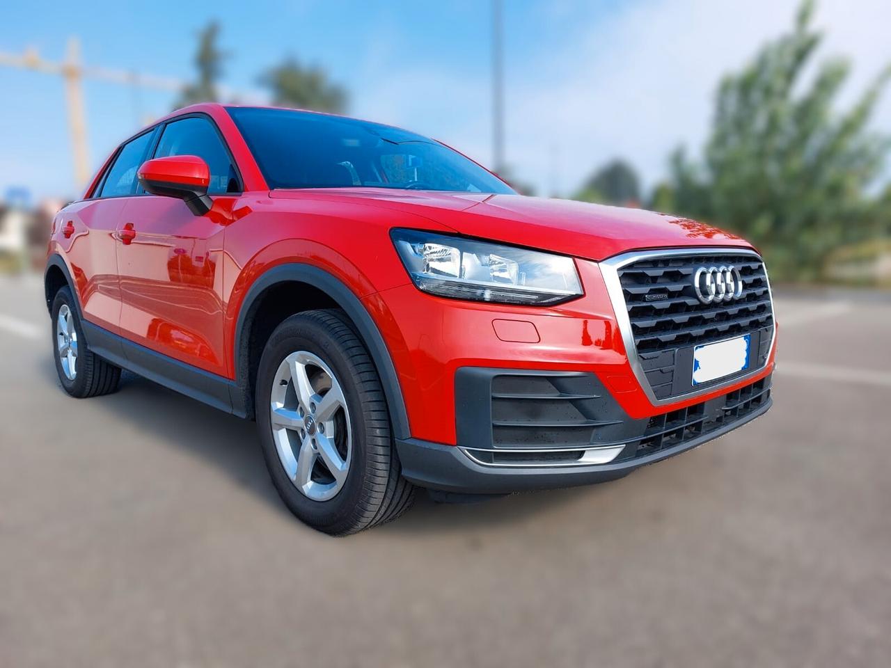 Audi Q2 35 TDI Quattro S tronic Business