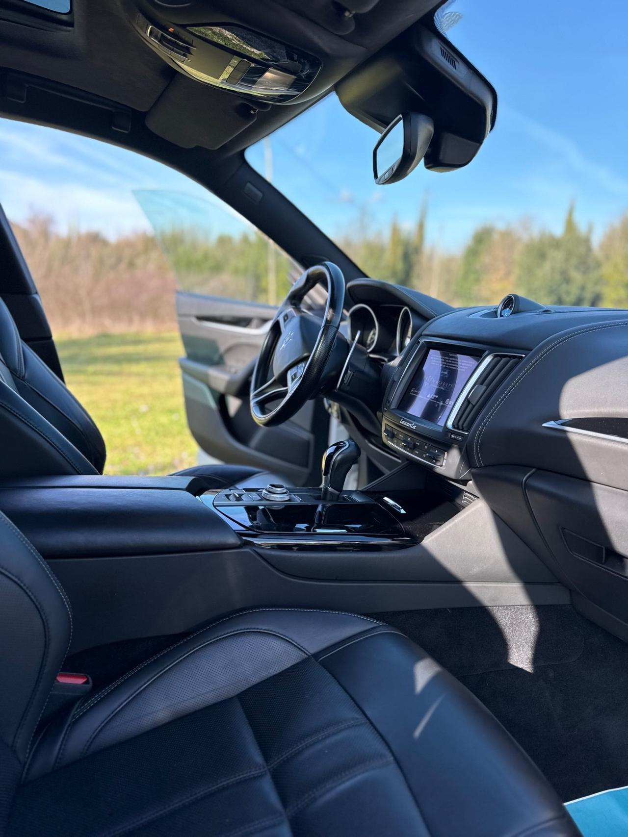 Maserati Levante V6 Diesel 275 CV AWD