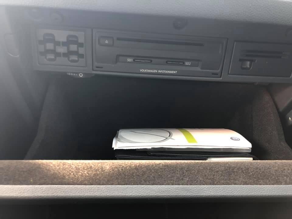 Volkswagen Golf 1.6 TDI Lounge 110 cv 5p.