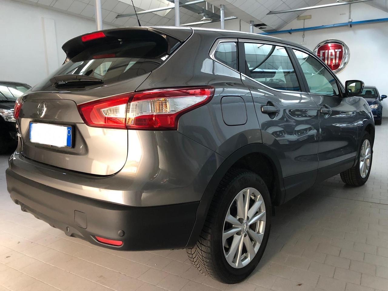 Nissan Qashqai 1.2 DIG-T N-Connecta