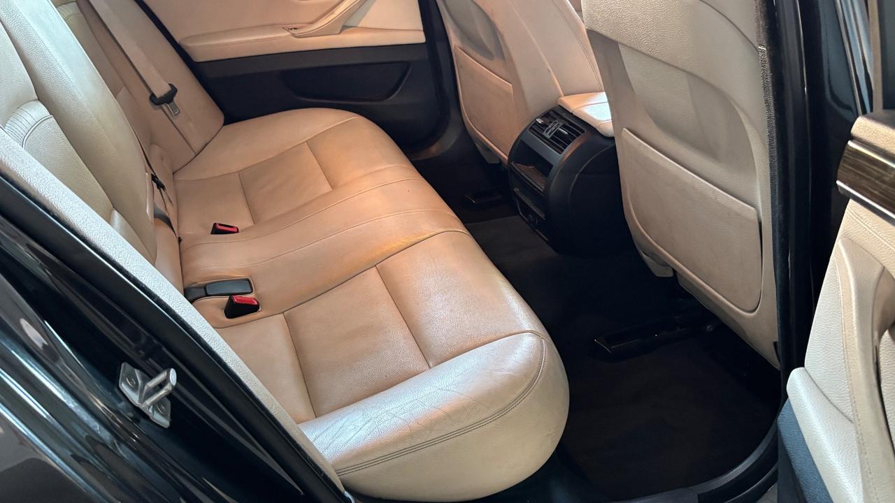 Bmw 520 520d xDrive Luxury