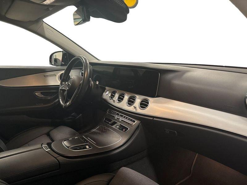 Mercedes-Benz Classe E SW 300de Premium Plus AMG Line 4MATIC auto
