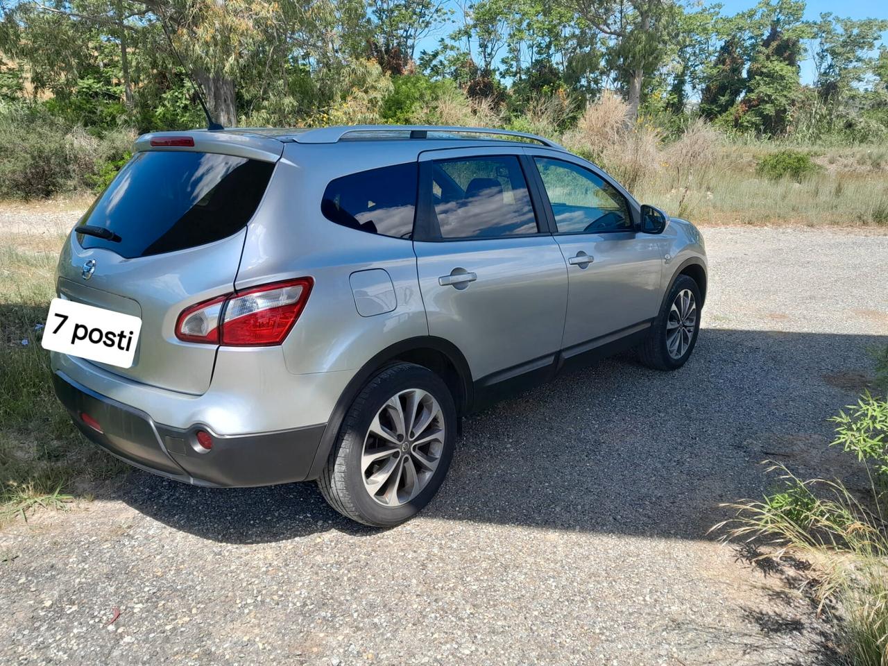 Nissan Qashqai 2.0 dCi n-tec 7 posti