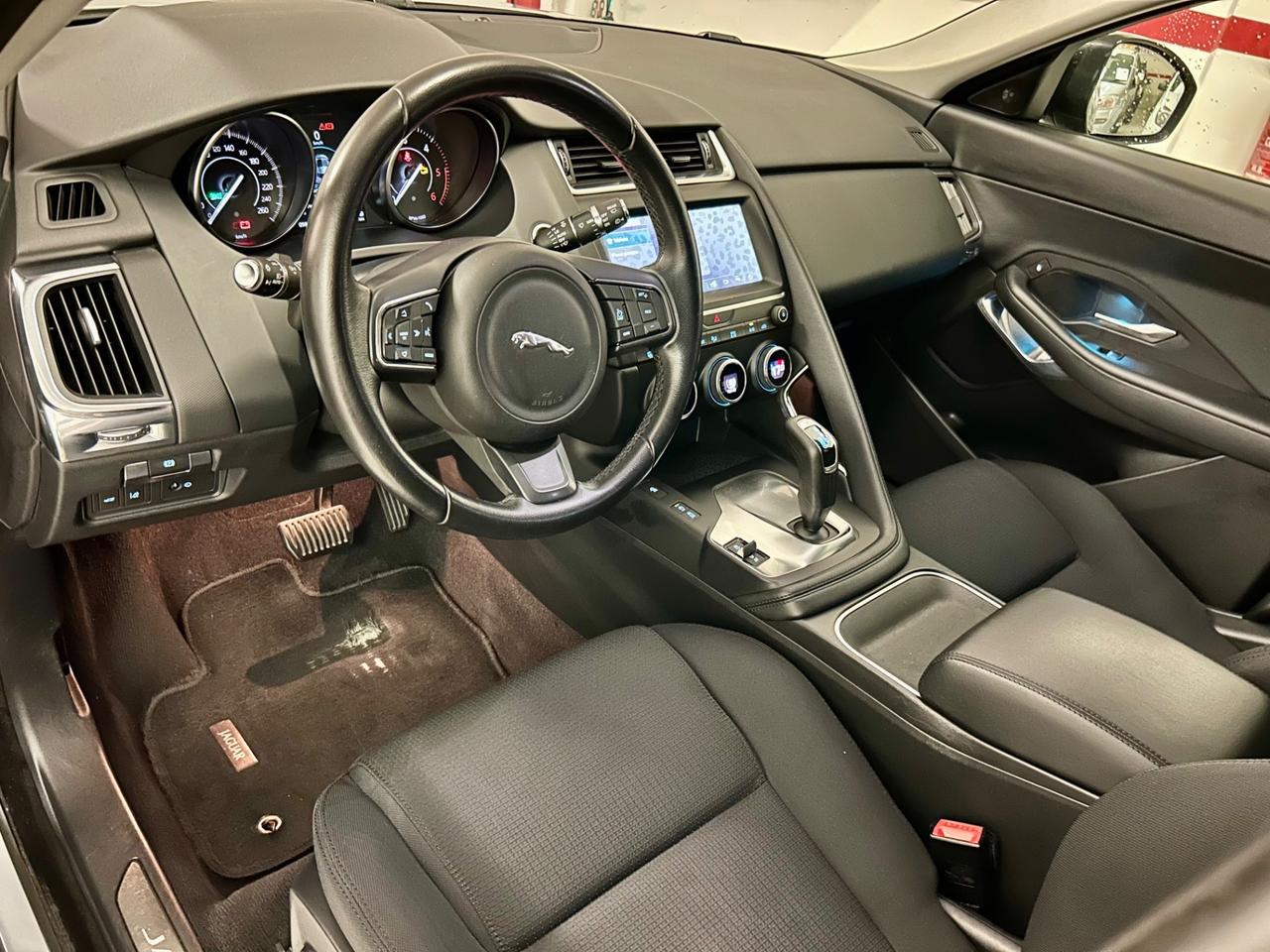 Jaguar E-Pace 2.0D 180 CV AWD aut. First Edition