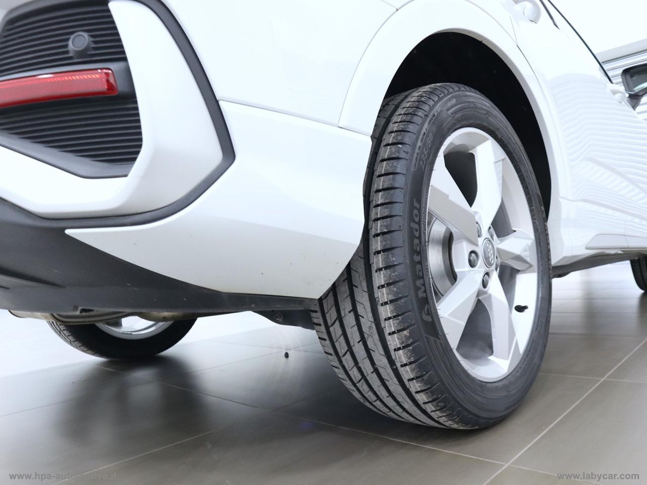 AUDI Q3 SPORTBACK 2.0TDI S-tronic S-Line LED NAVI PELLE CERCHI 19 RETROCAMERA