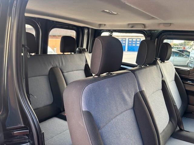 Opel Vivaro 27 1.6 BiTurbo S&S EcoFLEX PC-TN Combi 9 POSTI