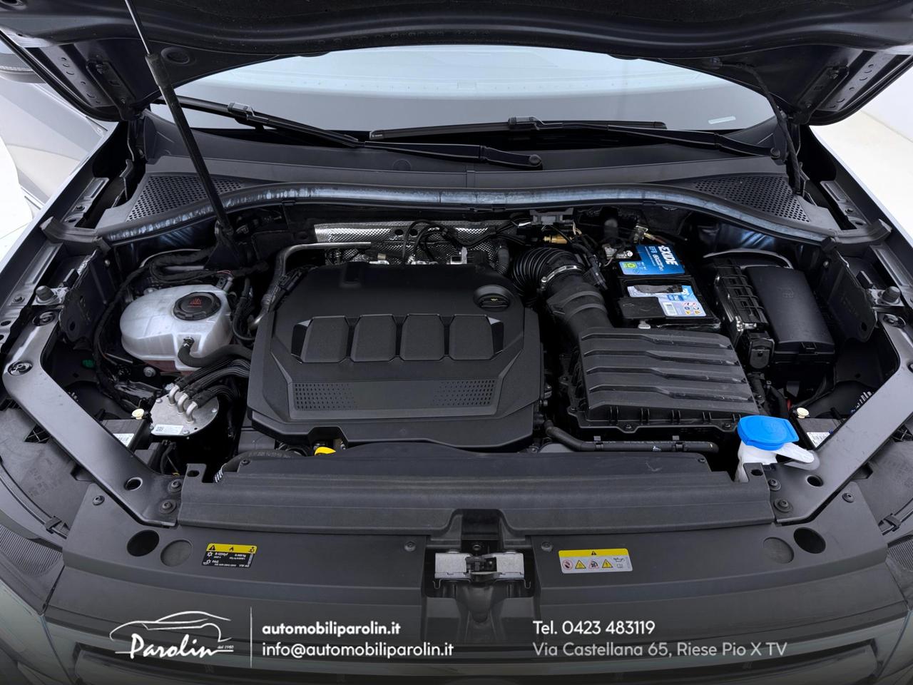 Volkswagen Tiguan 2.0 tdi R-Line 4motion 150cv dsg LED-Navi