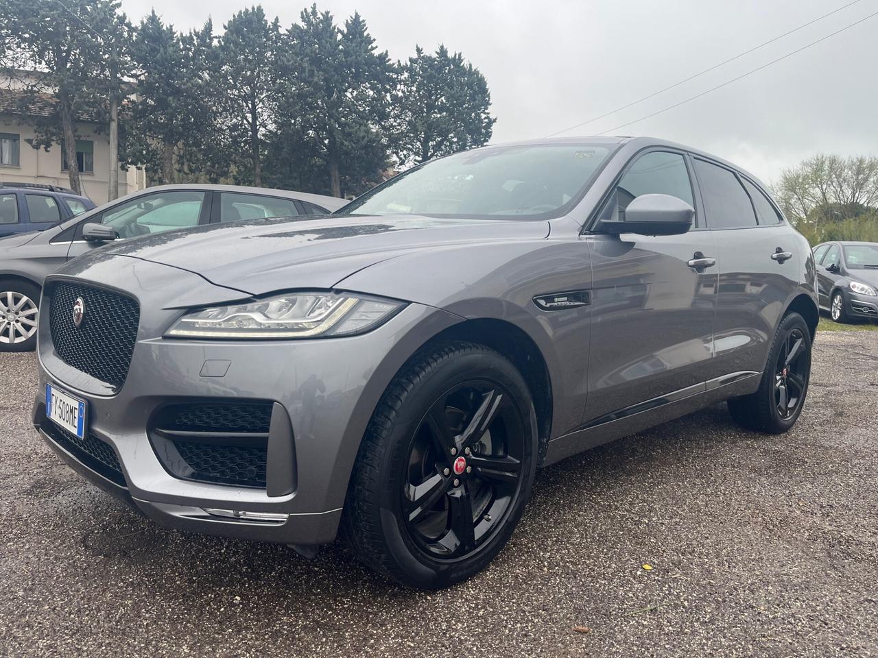 Jaguar F-Pace 2.0 D 180 CV AWD aut. R-Sport full optional