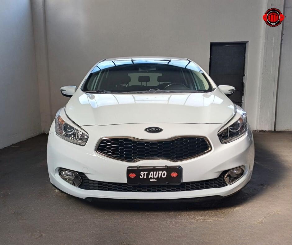 Kia Ceed cee'd 1.6 CRDi 110 CV 5 porte Cool