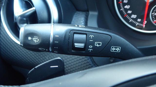MERCEDES-BENZ A 160 d Automatic Business