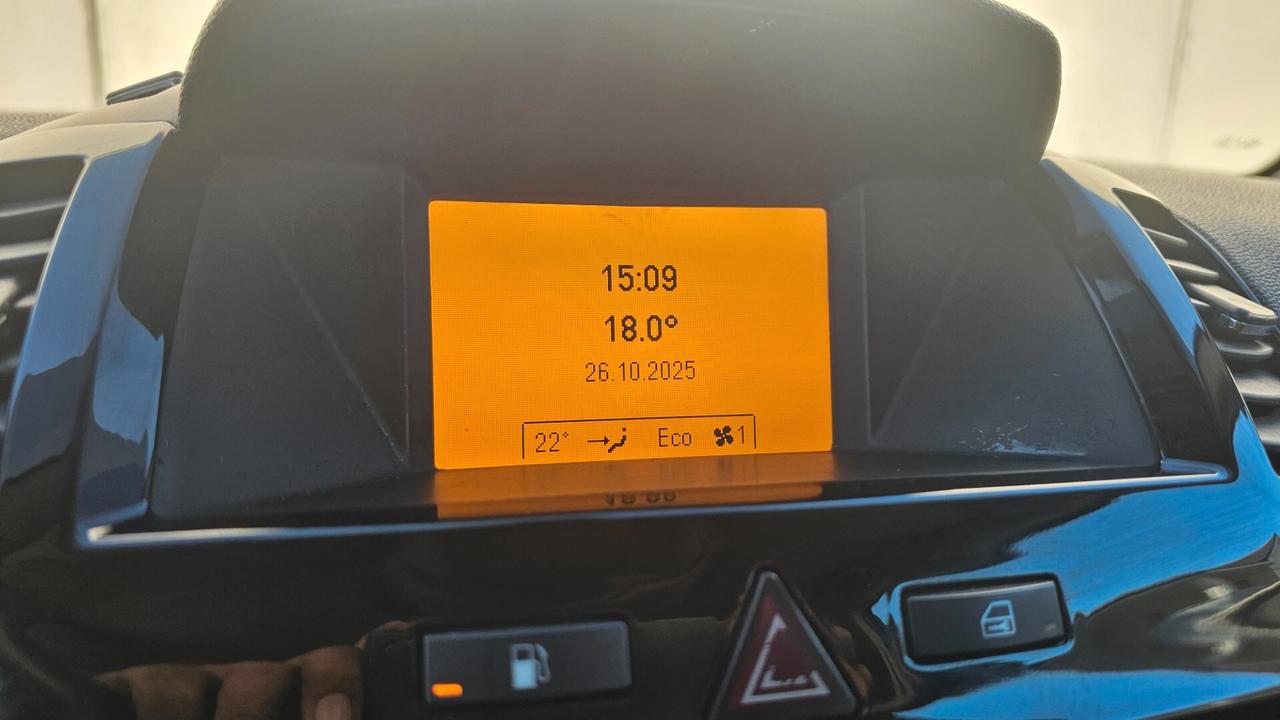 Opel Zafira 1.6 16V ecoM 94CV Cosmo