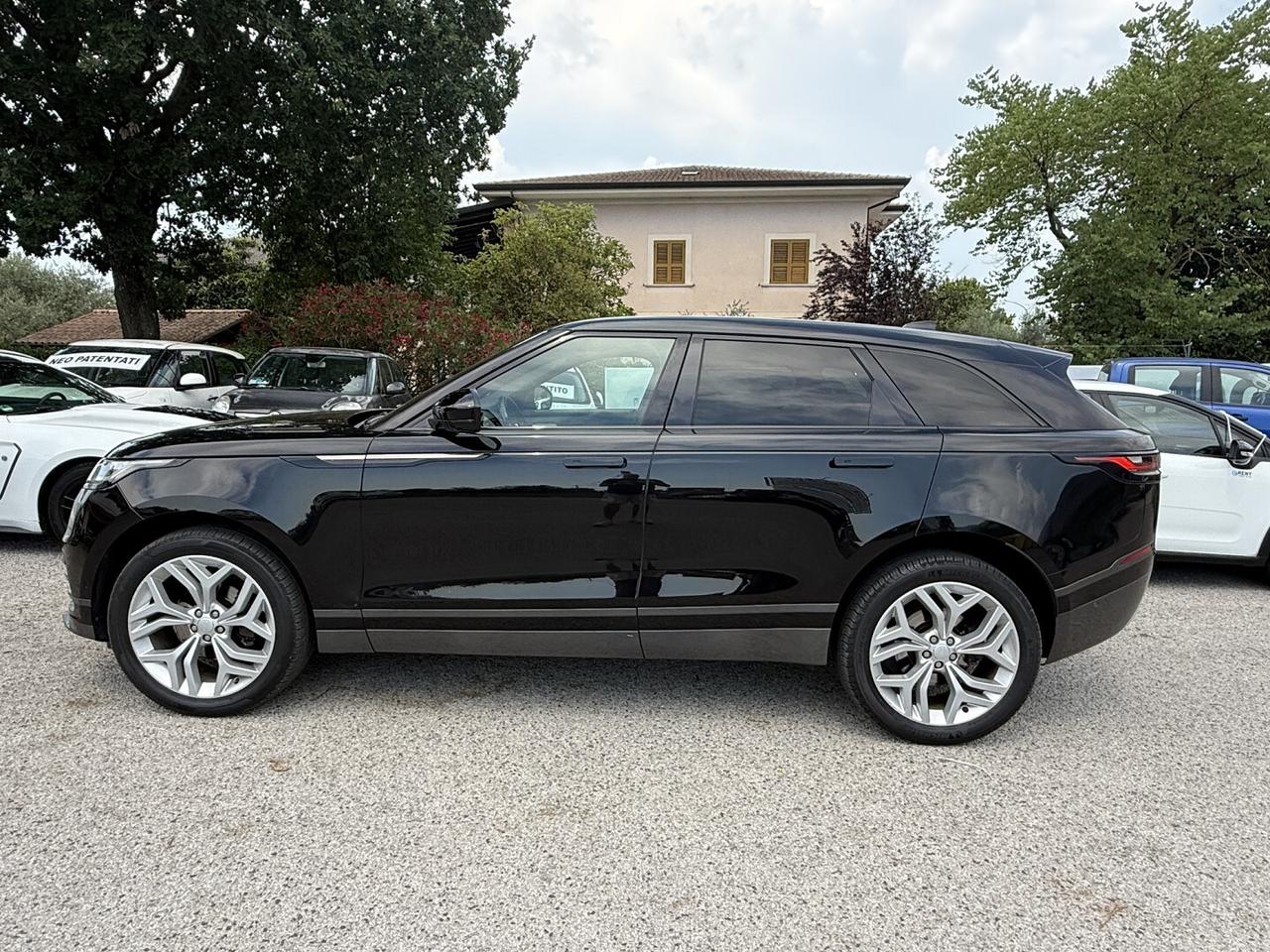 LAND ROVER RANGE ROVER VELAR R-DYNAMIC 2.0 D -I4