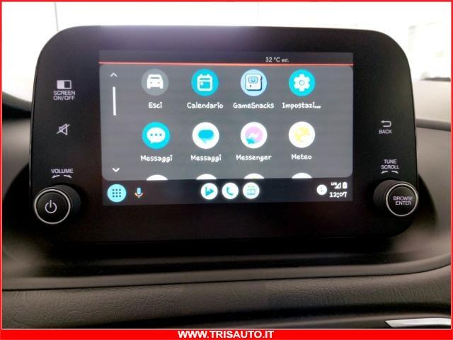 FIAT Tipo 1.6 MJT S&S Cross IVATA (FULL LED+NAVI)