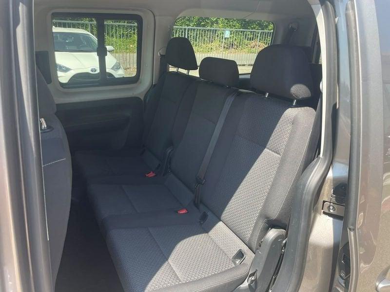 Volkswagen Caddy VOLKSWAGEN Caddy 2.0 TDI 102 CV Kombi Maxi