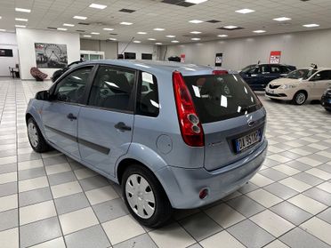 Ford Fiesta 1.2 16V 5p. Titanium