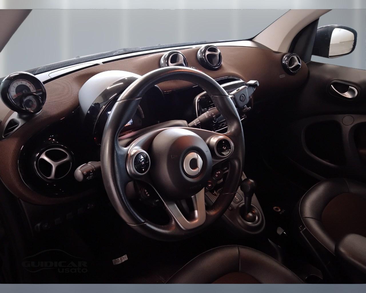 SMART Fortwo III 2015 - Fortwo 1.0 Perfect 71cv twinamic