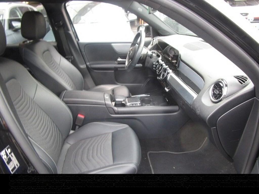 MERCEDES-BENZ GLB 200D 150CV AUTOMATIC BUSINESS EXTRA ( FARI LED - TETTO PANORAMICO APR. - CRUISE - PELLE - NAVI - PARK ASSIST )