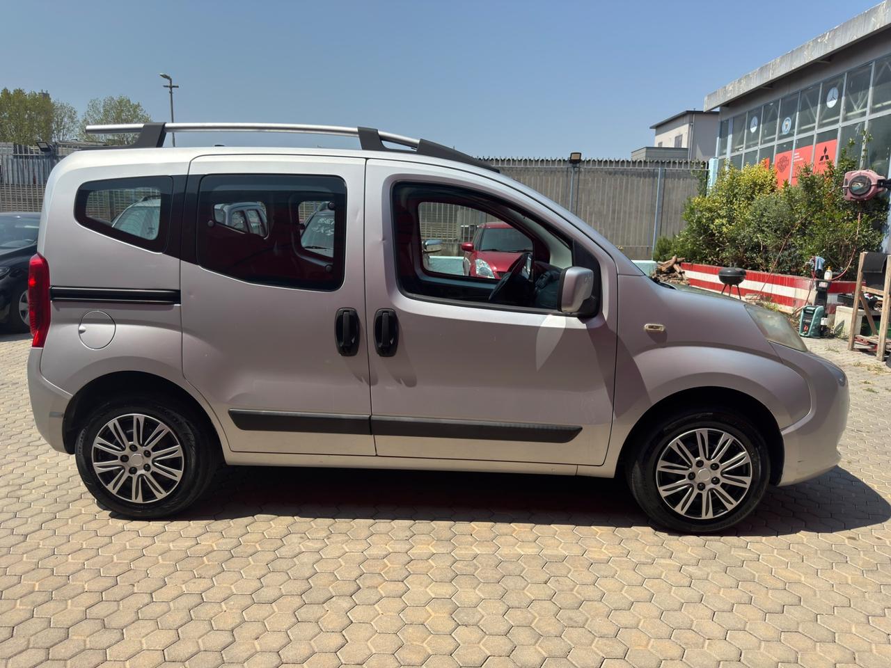 Fiat Qubo ADATTO A NEOPATENTATI 1.4 8V 77 CV Dynamic Natural Power