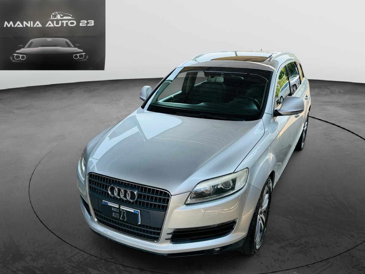 Audi Q7 3.0 V6 TDI quattro S tronic *TETTO PANORAMA*7 POSTI*