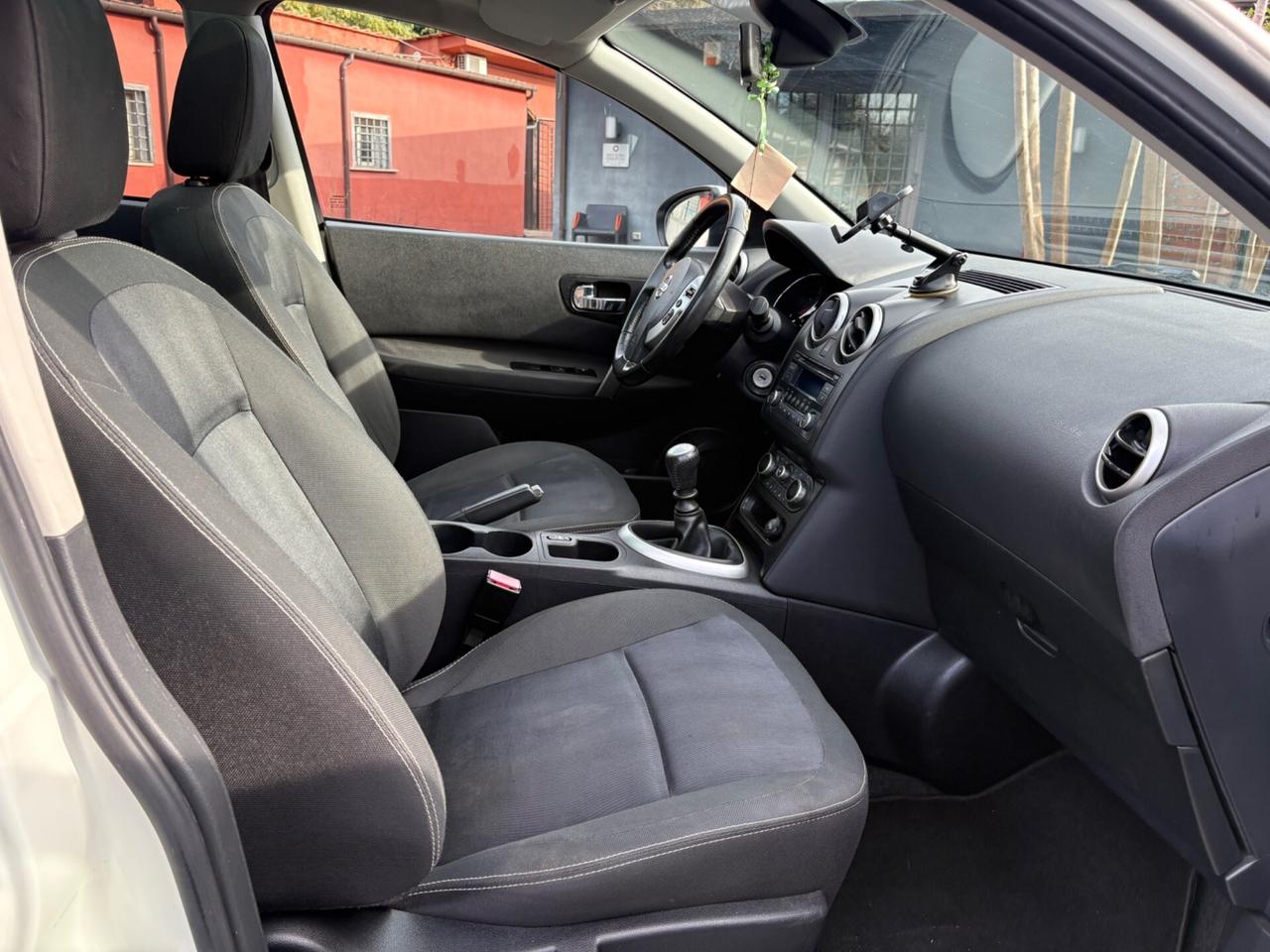 Nissan Qashqai+2 1.5 A 7 POSTI