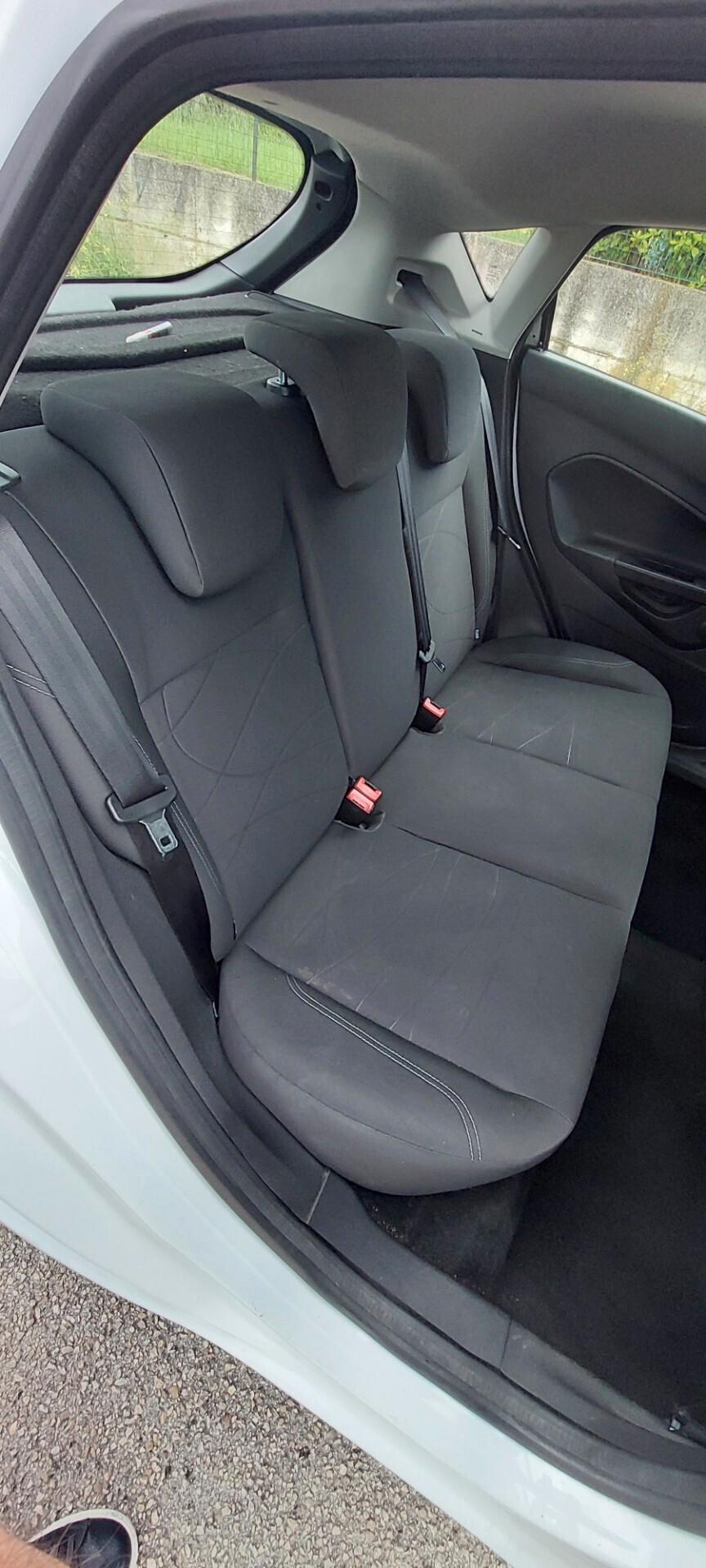 FIESTA 1,5 DIESEL 75 CV TELEFONO BLUETOOTH USB EURO 6B IMPECCABILE X NEOPATENTATI