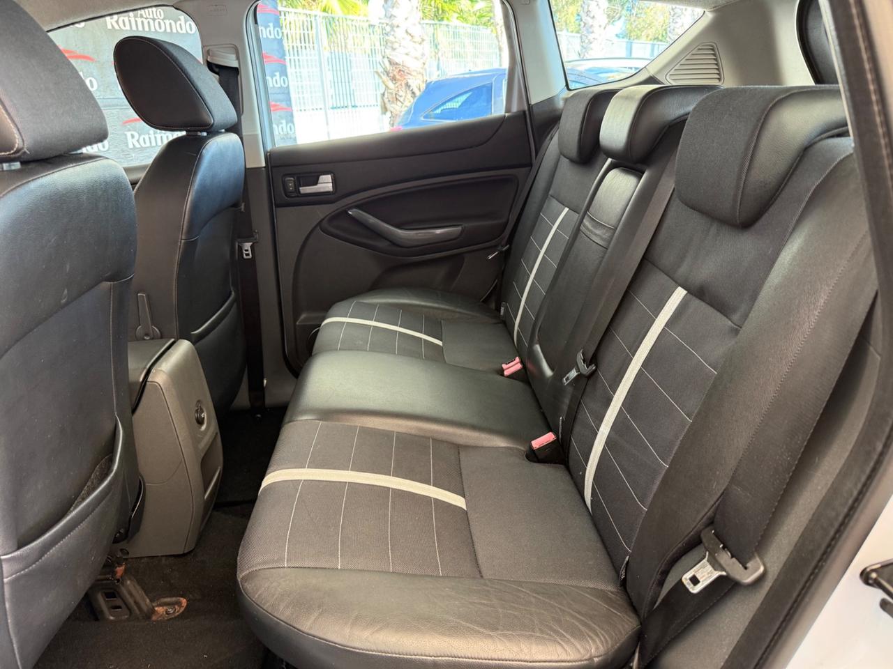 Ford Kuga 2.0 TDCi 136 CV 4WD Titanium DPF