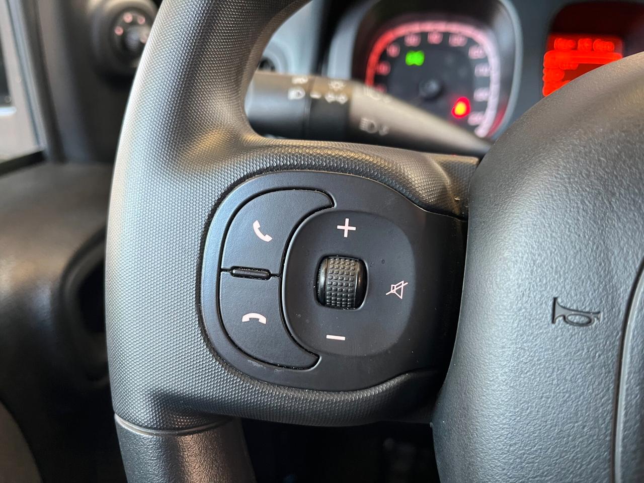 Fiat Panda 1.0 HYBRID 70cv CROSS - PREZZO REALE