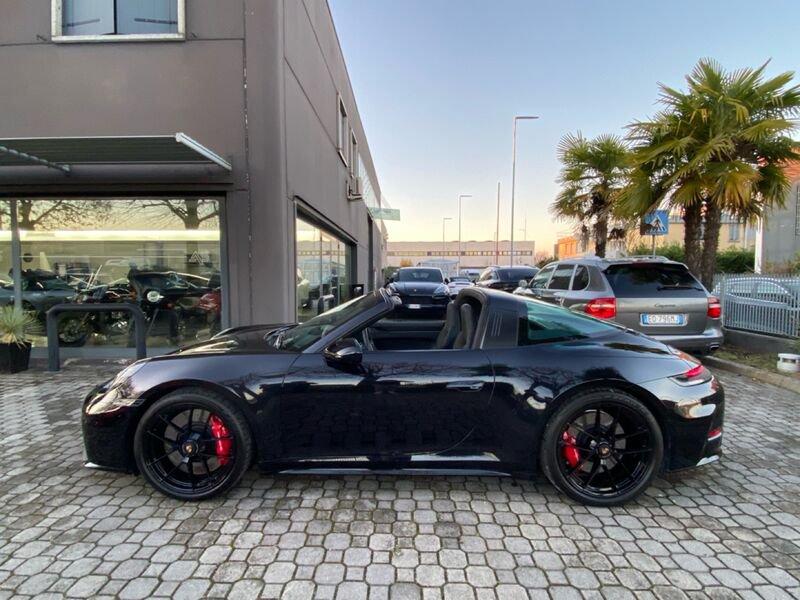Porsche 911 911 Targa 4 GTS 541 CV (992.2)
