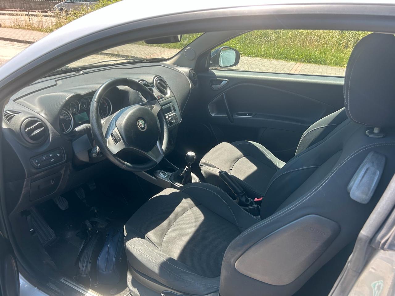 ALFA ROMEO MiTo 1.3 JTDM-2 95CV DISTINCTIVE SPORT PACK – 2012