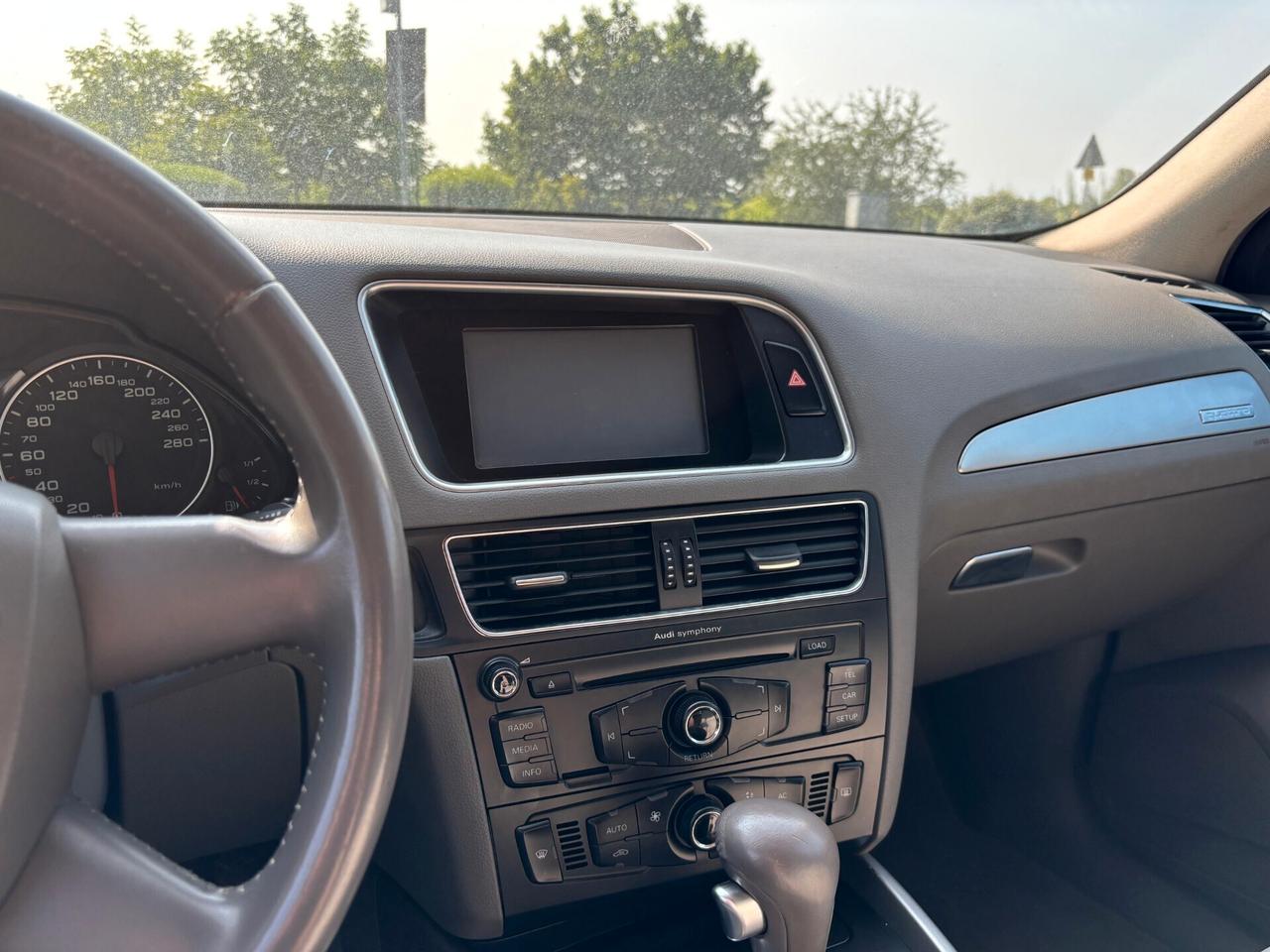 Audi Q5 2.0 TDI 4x4 Cambio Automatico Neopatentati