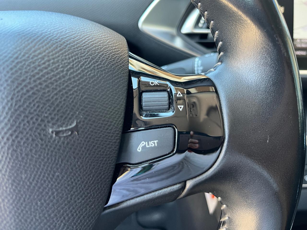 Peugeot 308 BlueHDi 130 S&S SW Allure