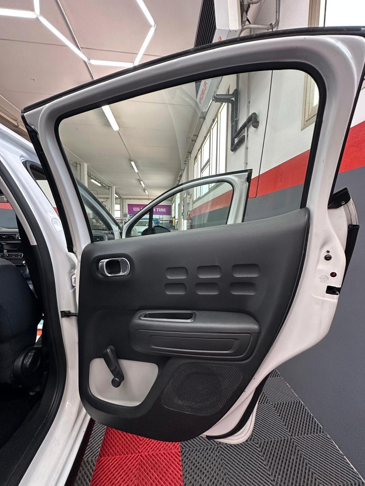 Citroen C3 PureTech 82 Shine