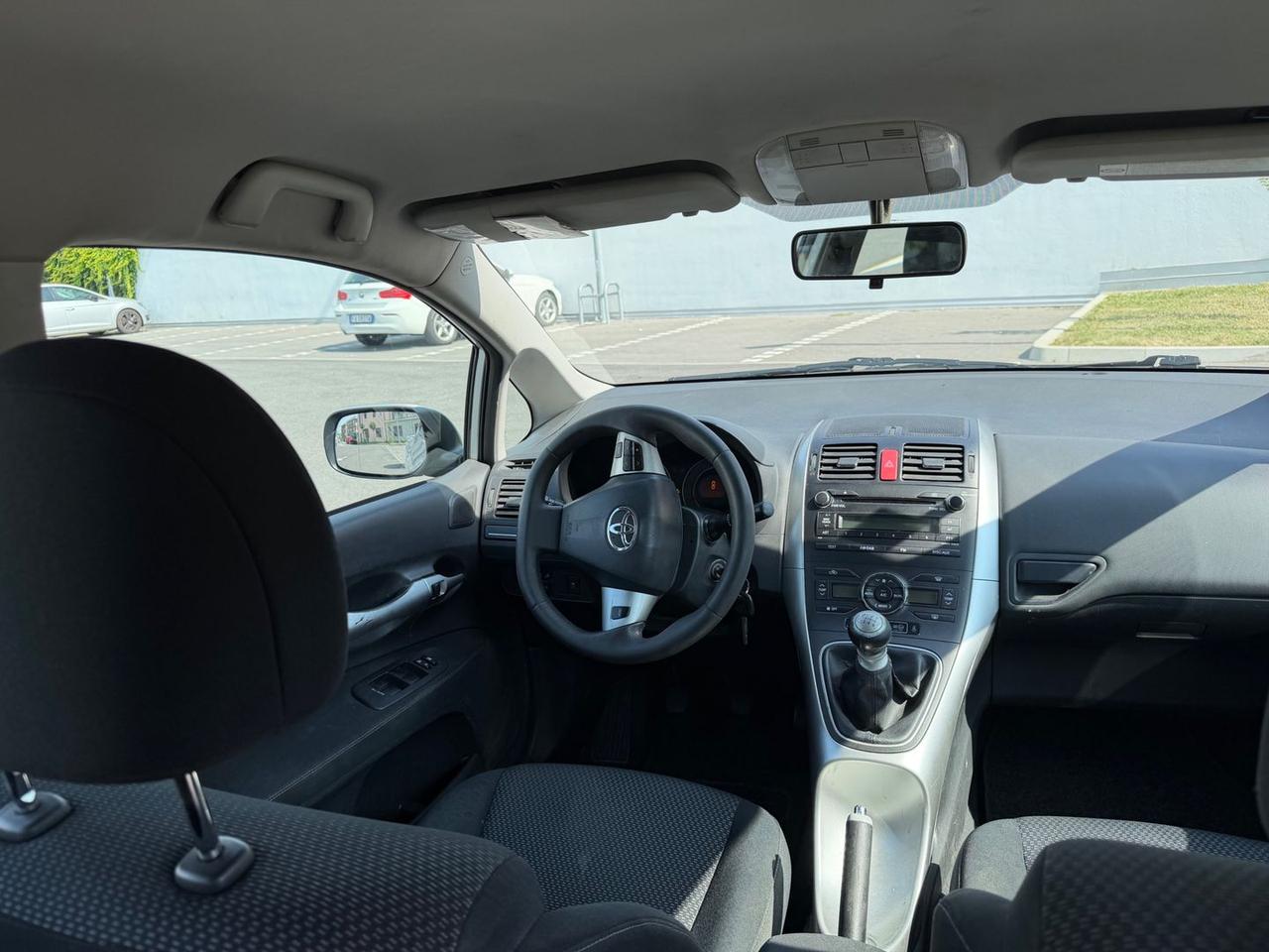Toyota Auris 2.0 D-4D SOL #11110