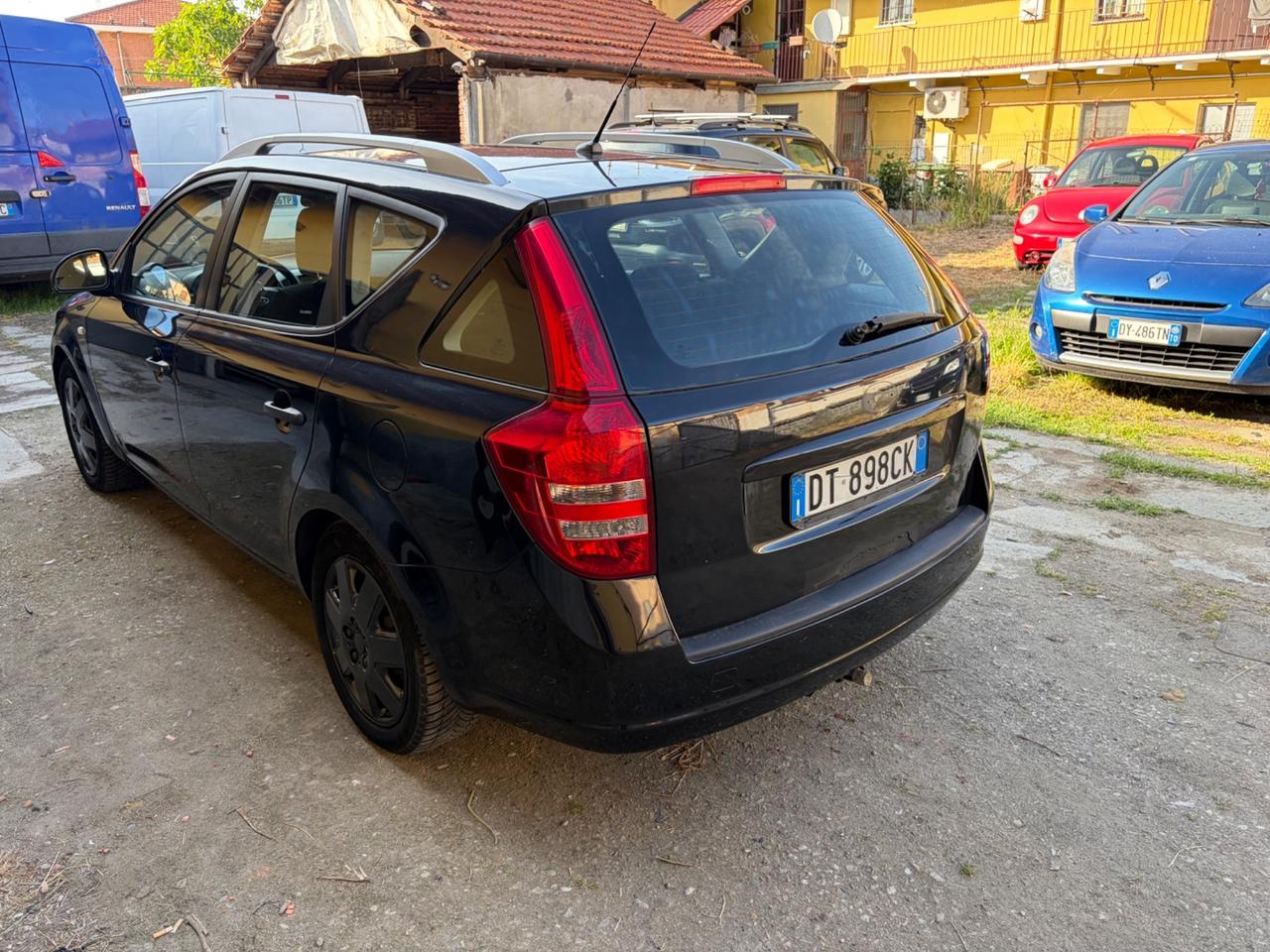 Kia Ceed cee'd 1.4 109CV 5p. LX Bi-Fuel