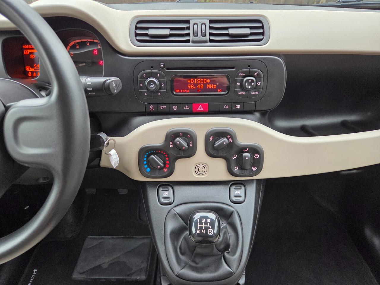 Fiat Panda 1.2 Easy 69cv 5 posti