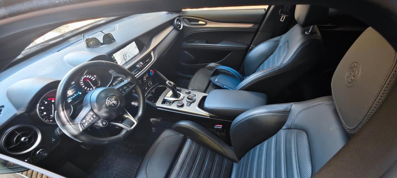 Alfa Romeo Stelvio 2.2 Turbodiesel 210 CV AT8 Q4 Veloce