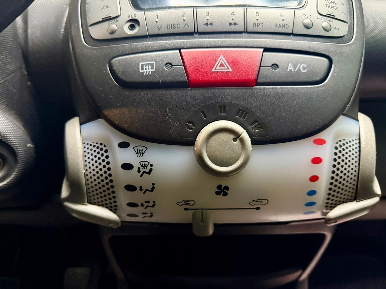 Toyota Aygo 1.0 12V VVT-i 5 porte Active Connect