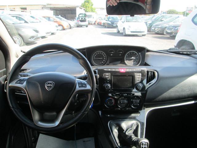 LANCIA Ypsilon 1.2 69 CV 5 porte GPL Ecochic Gold