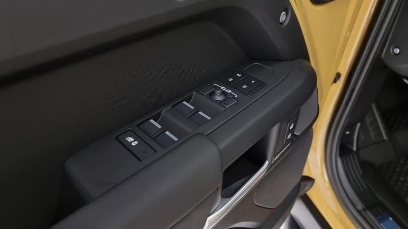 Land Rover Defender D350 AWD Auto 110 Trophy Edition