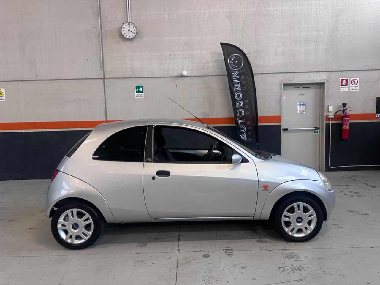 Ford Ka 1.2 8V 69CV Titanium