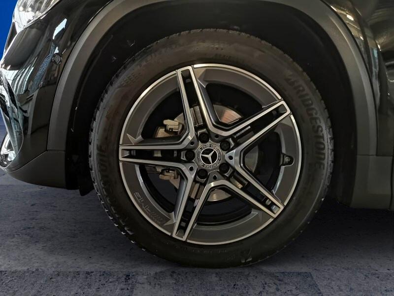 MERCEDES GLA (H247) GLA 180 Automatic ...