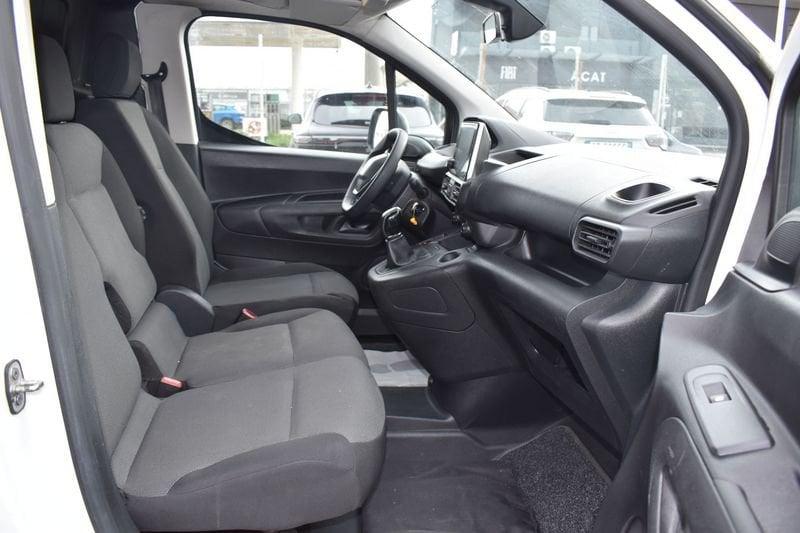 Peugeot Partner Partner BlueHDi 100 S&S PC-DC Furgone