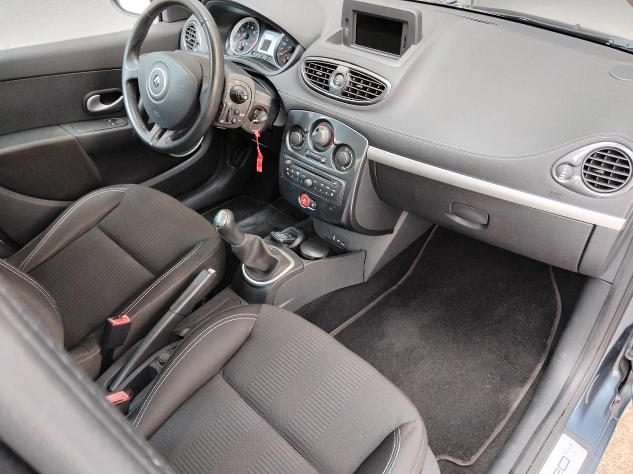 Renault Clio 1.2 benzina garanzia